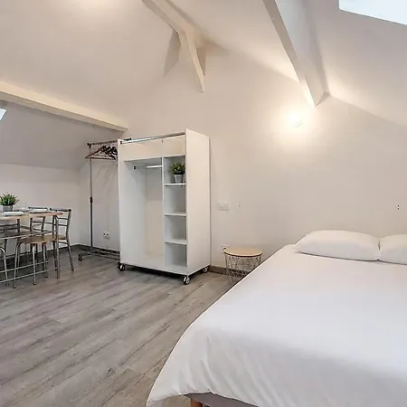 Apartamento Charmant Appartement *